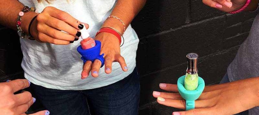 Tweexy : l’accessoire qui va révolutionner vos manucures