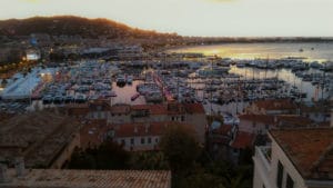 Cannes lever de soleil sur le port